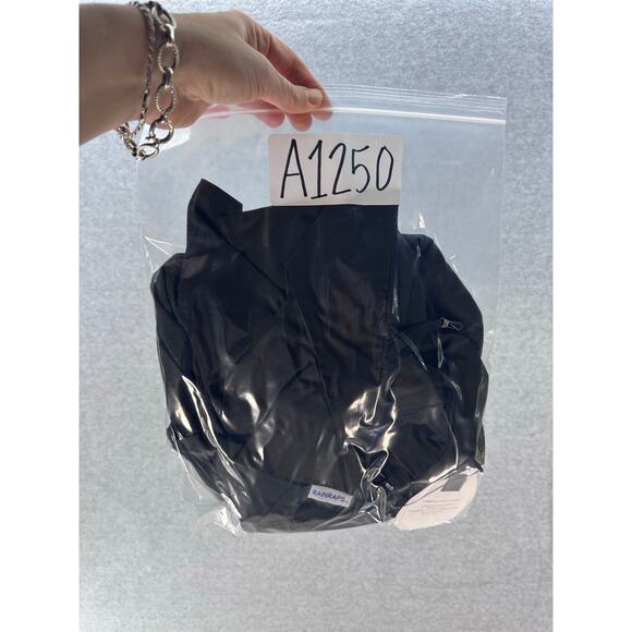 NWT Rainrap Sportyrap ONE SIZE Black Zip Poncho Tailgate Game Day Hooded - Picture 11 of 11